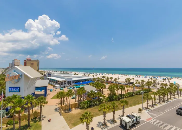 Glamorous 5 Bedroom Right Next To The Hangout! * Gulf Shores
