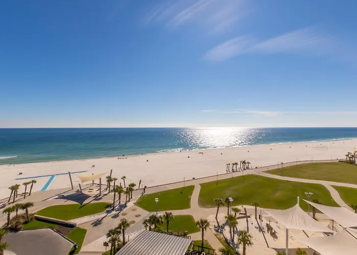 Glamorous 5 Bedroom Right Next To The Hangout! * Gulf Shores